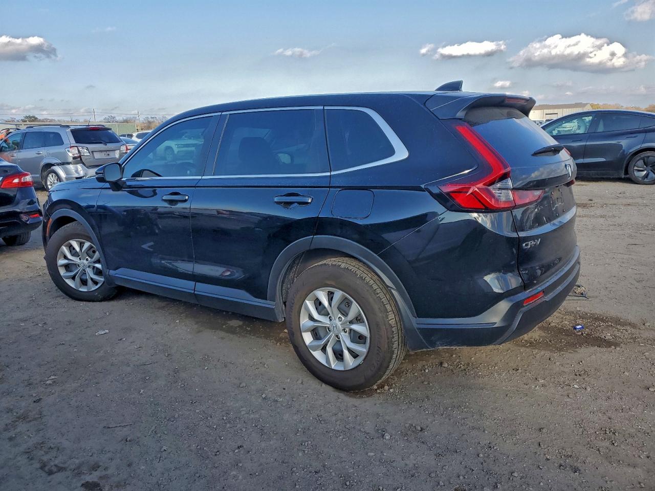 2025 HONDA CR-V LX photo 2