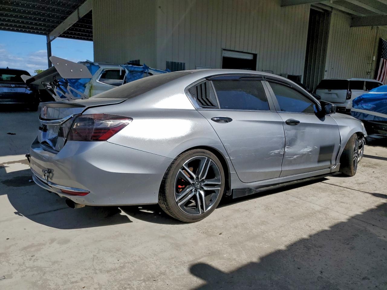 2016 HONDA ACCORD SPORT photo 3