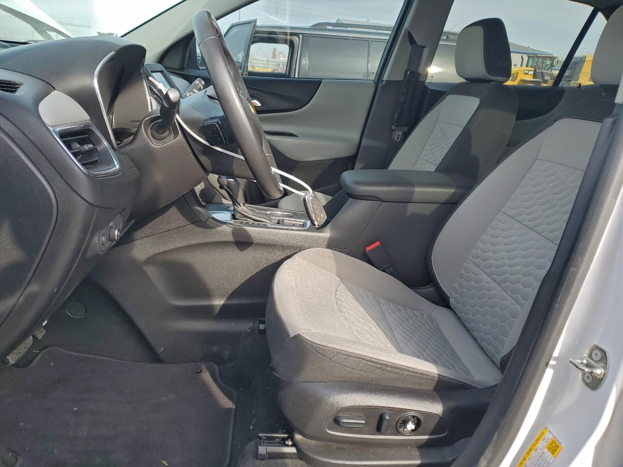 2018 CHEVROLET EQUINOX LT photo 13