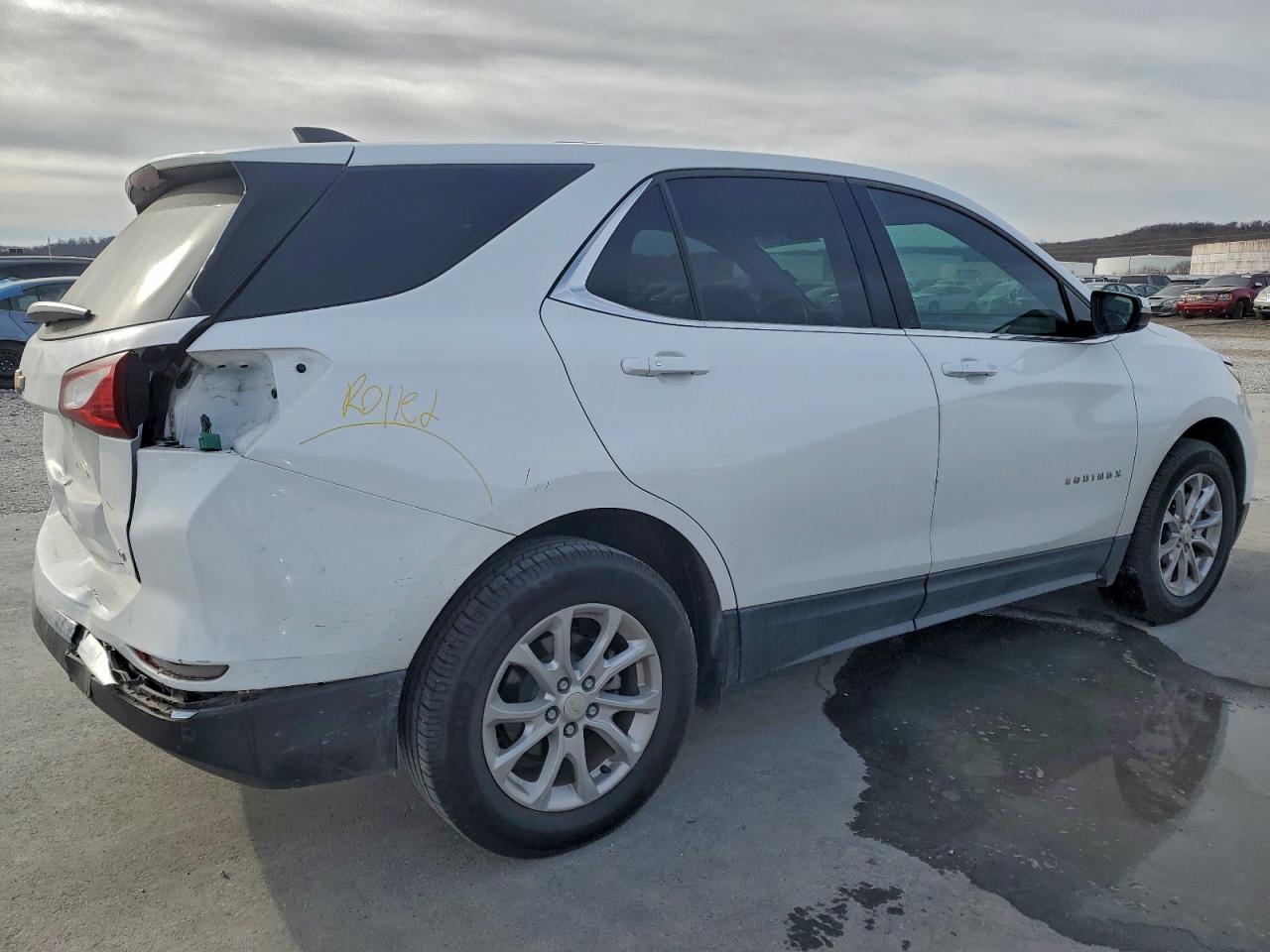 2018 CHEVROLET EQUINOX LT photo 5