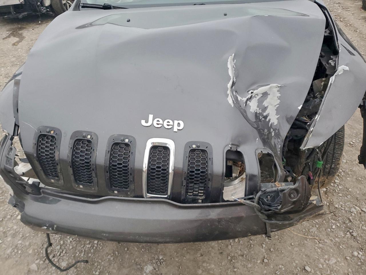 2015 JEEP CHEROKEE LATITUDE photo 23