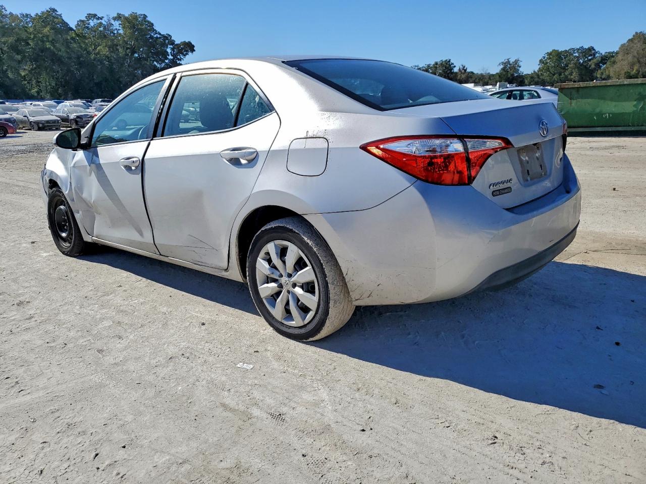 2016 TOYOTA COROLLA L photo 3