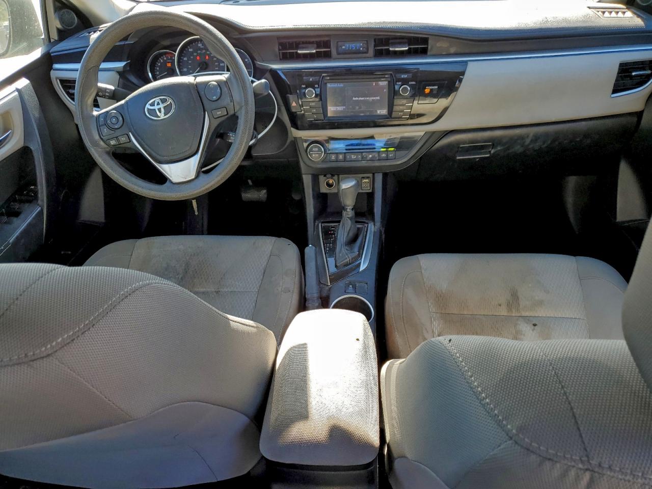 2016 TOYOTA COROLLA L photo 15