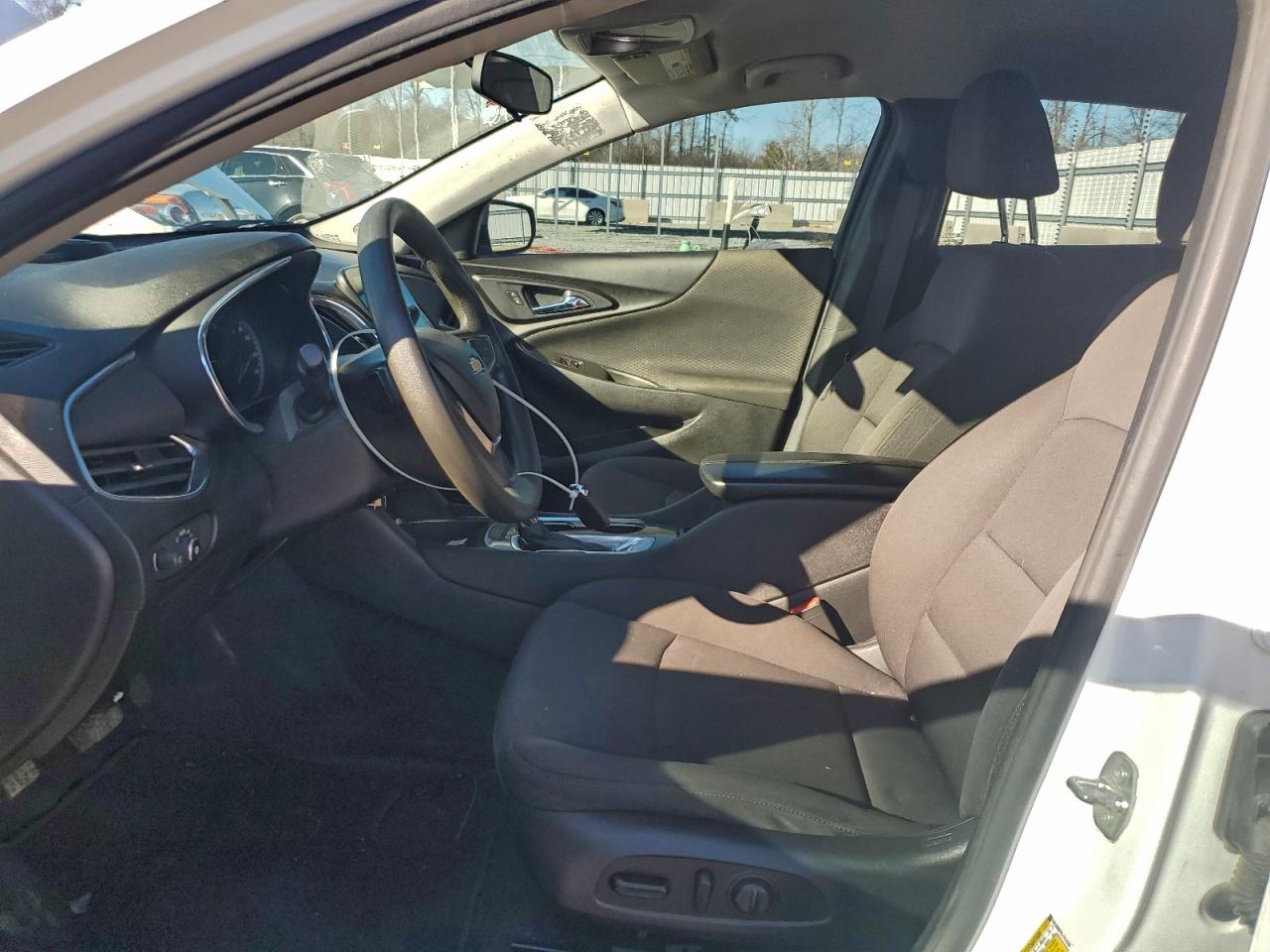 2020 CHEVROLET MALIBU LT photo 7