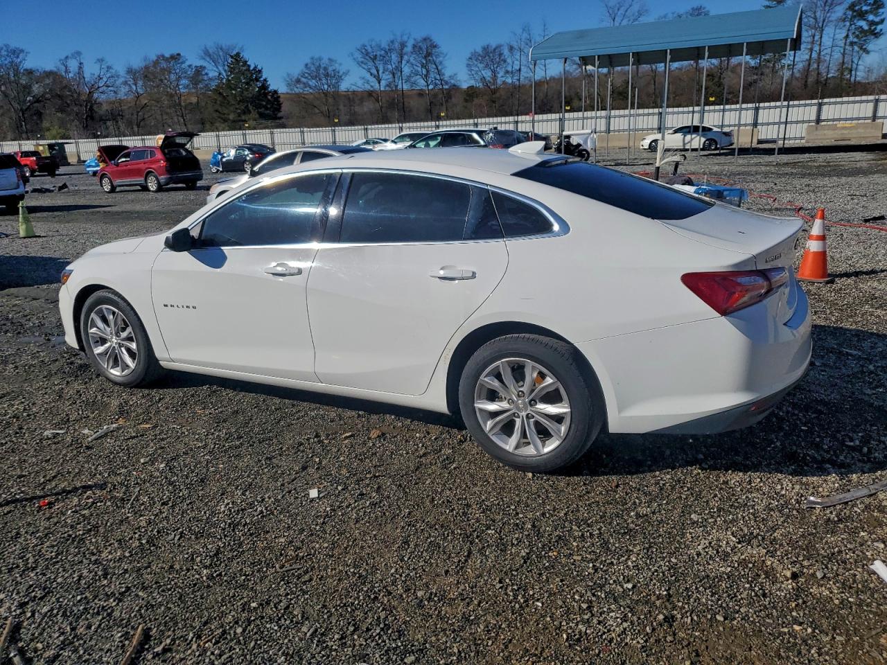 2020 CHEVROLET MALIBU LT photo 2