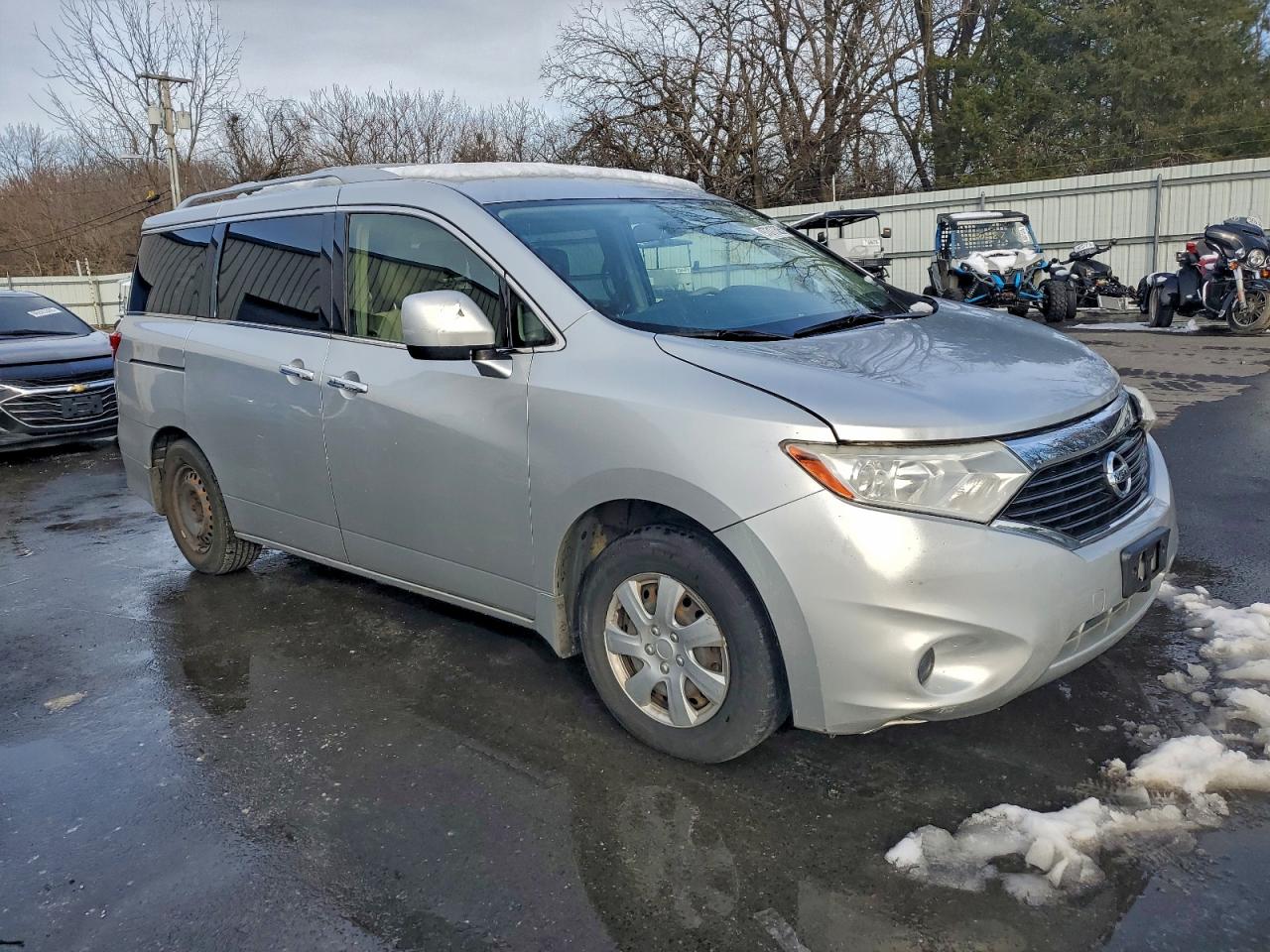 2012 NISSAN QUEST S photo 10