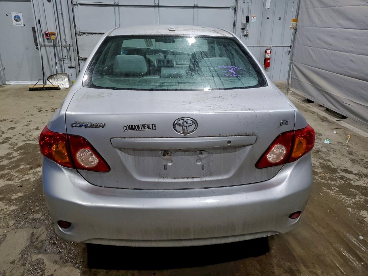 2010 TOYOTA COROLLA BASE photo 6