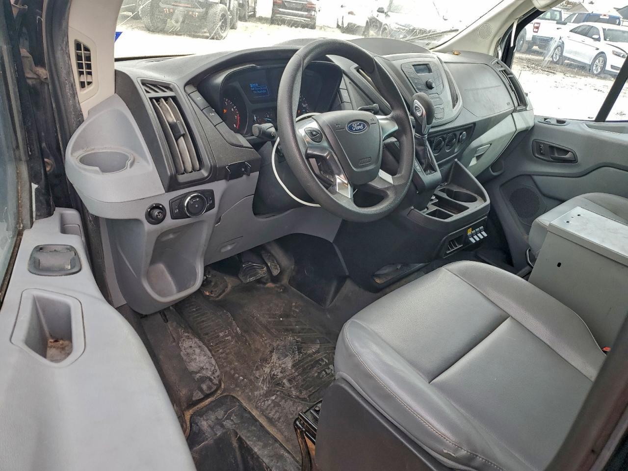 2017 FORD TRANSIT T-250 photo 8