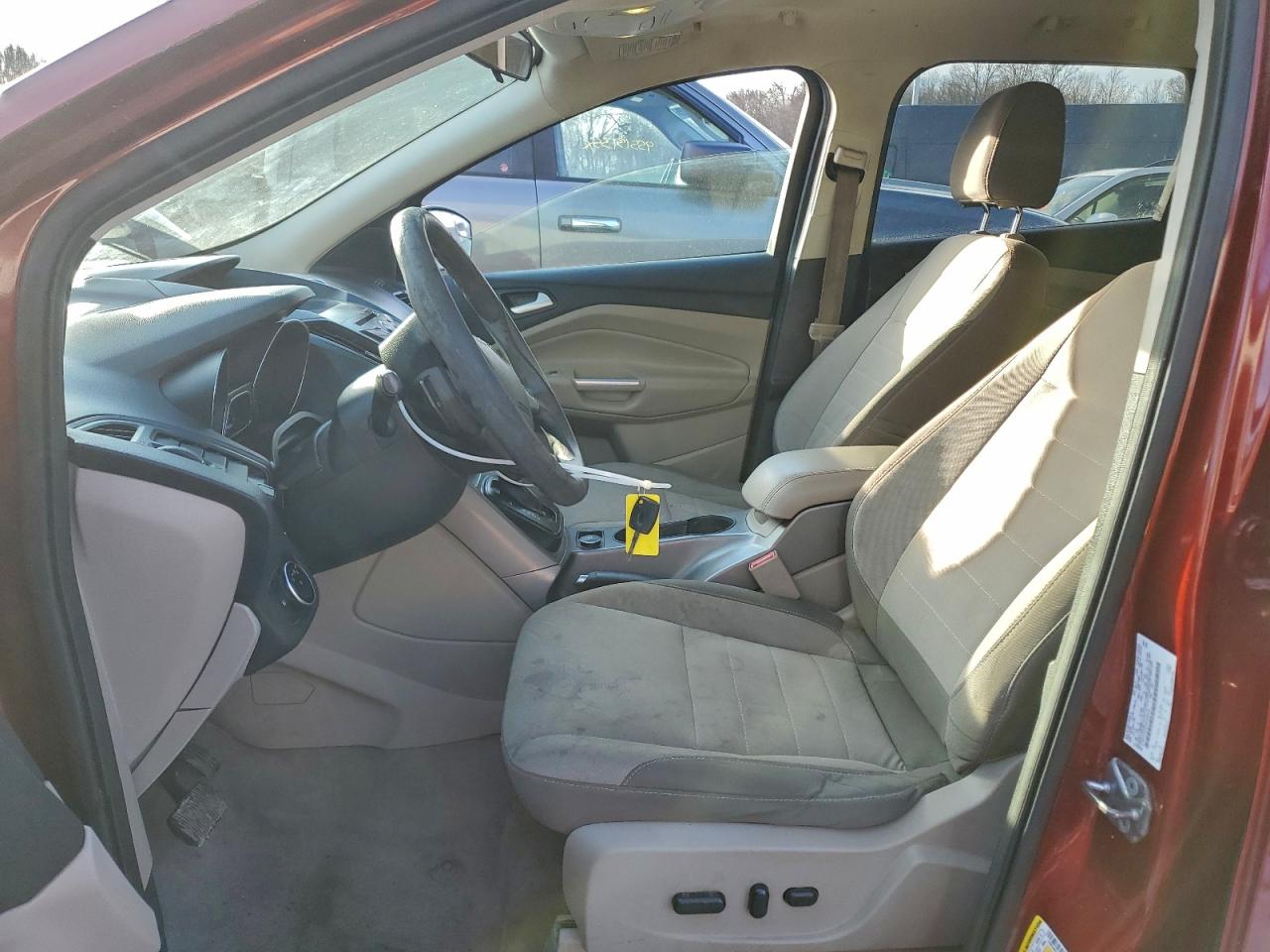2016 FORD ESCAPE SE photo 7