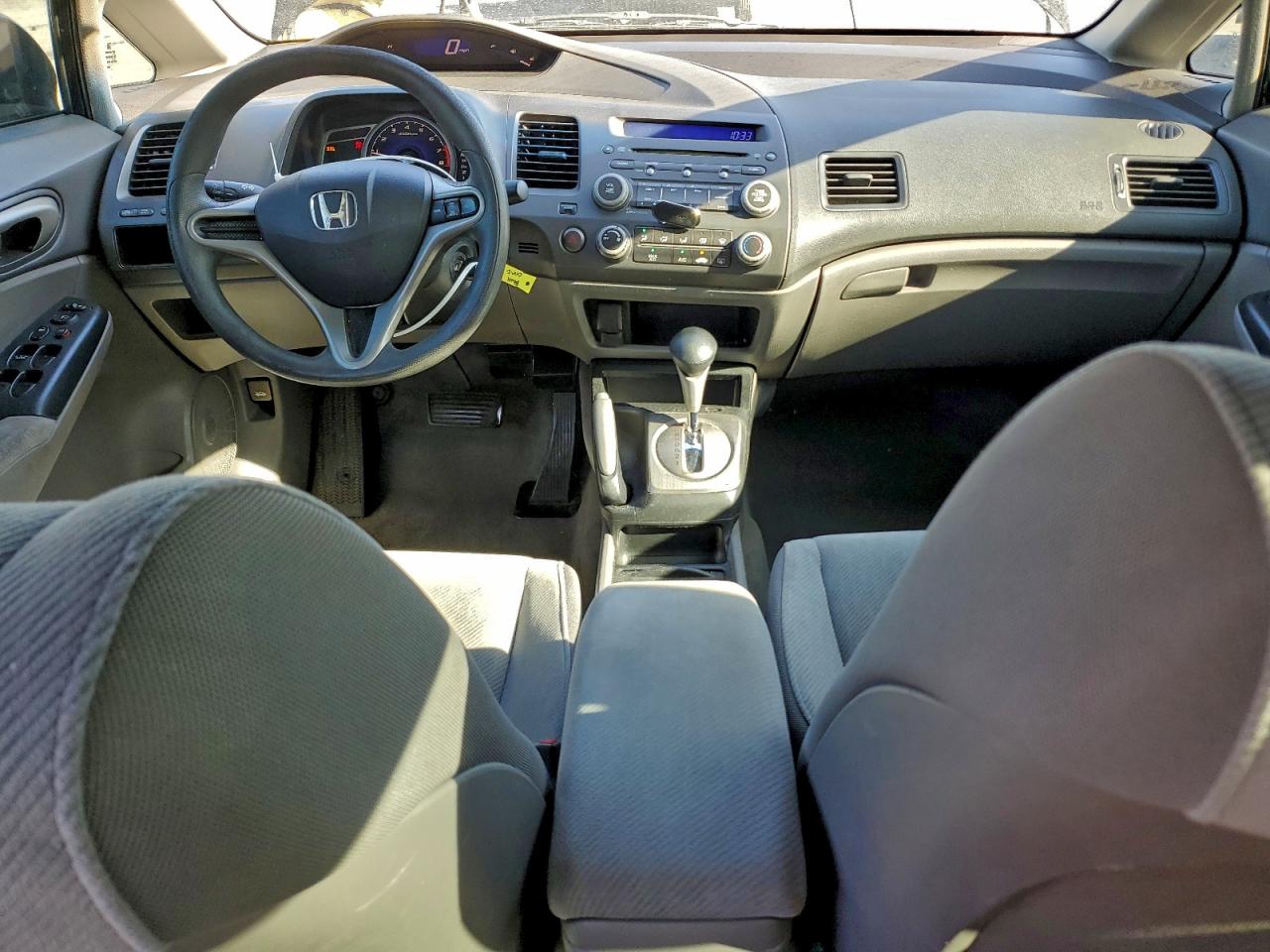 2010 HONDA CIVIC LX photo 8