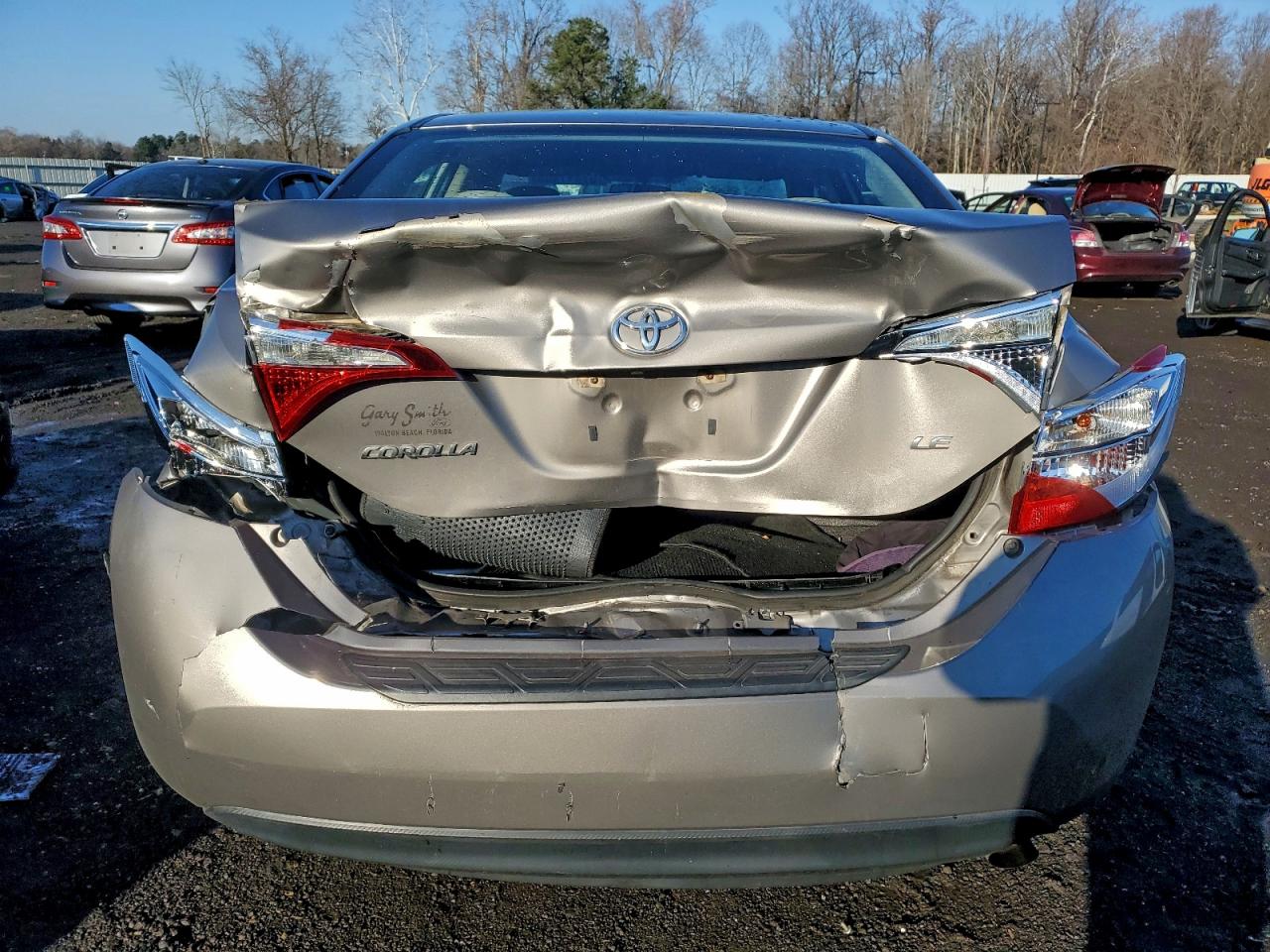 2014 TOYOTA COROLLA LE photo 11
