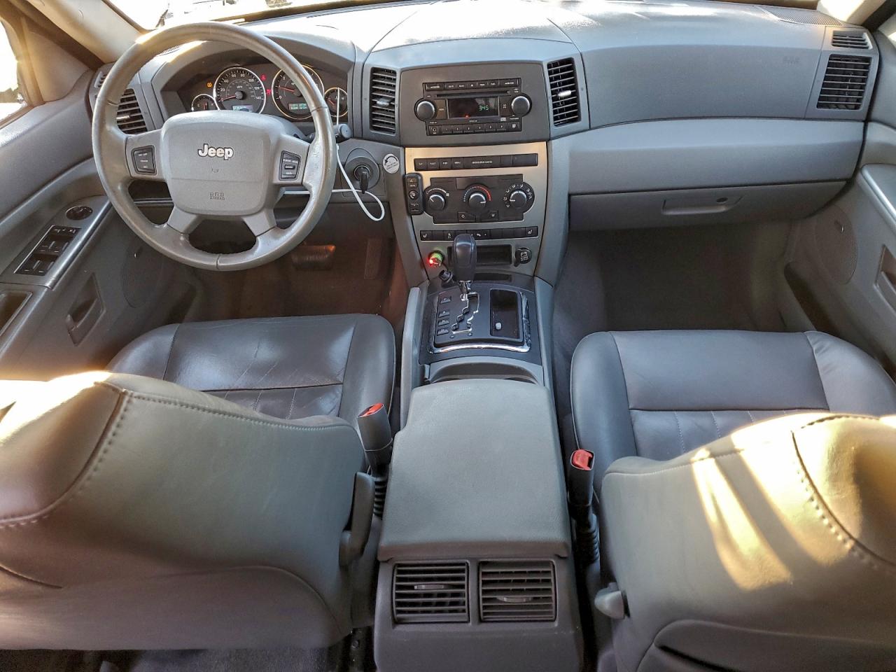 2007 JEEP GRAND CHEROKEE LAREDO photo 15