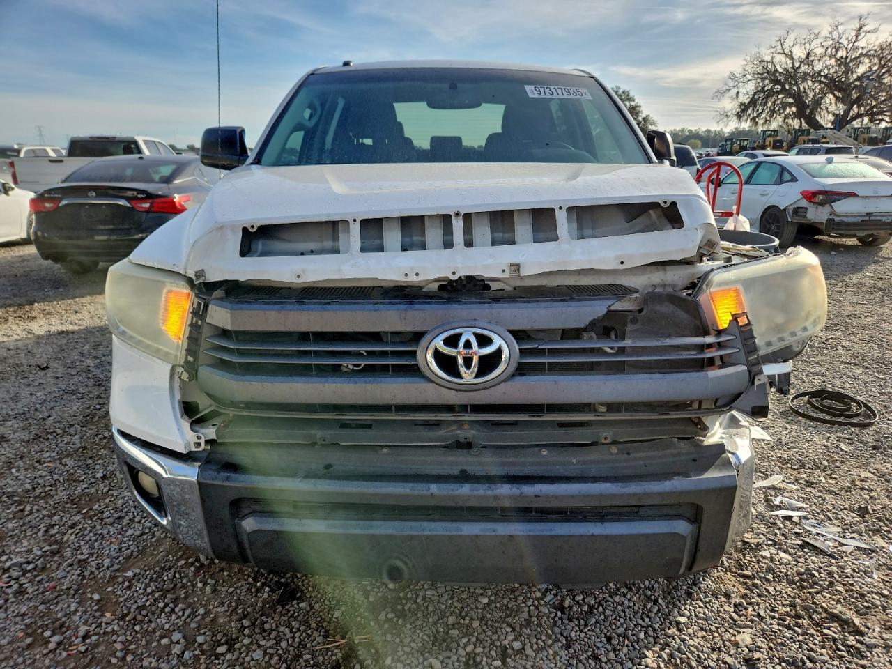 2014 TOYOTA TUNDRA CREWMAX SR5 photo 9