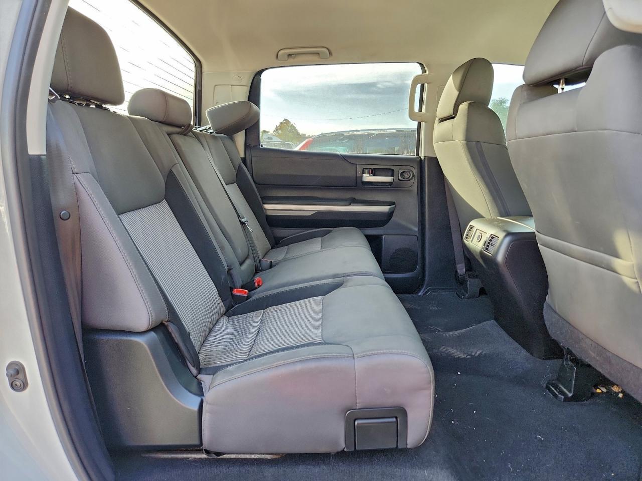 2014 TOYOTA TUNDRA CREWMAX SR5 photo 19
