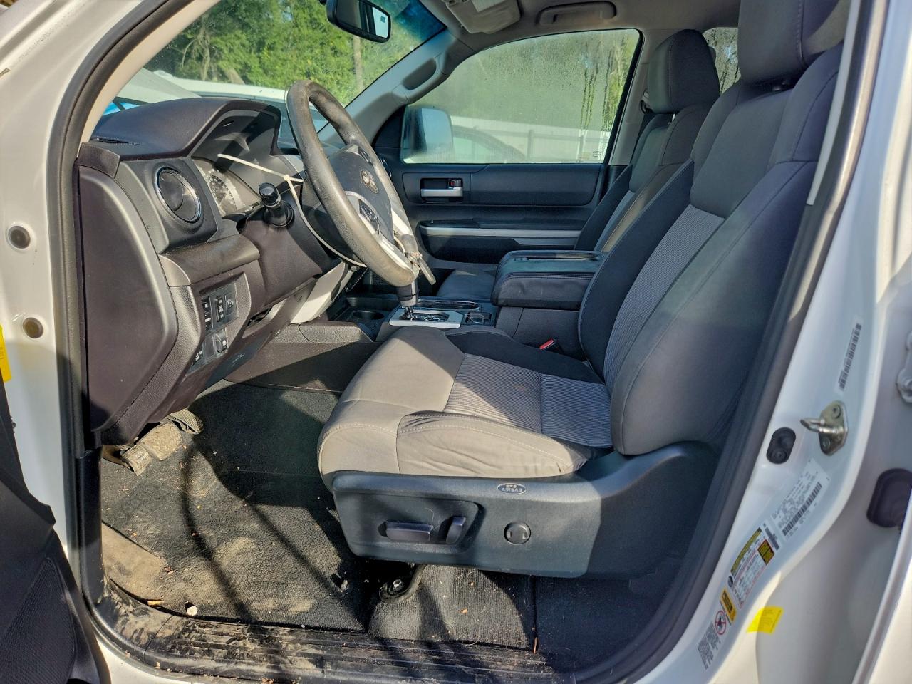 2014 TOYOTA TUNDRA CREWMAX SR5 photo 13