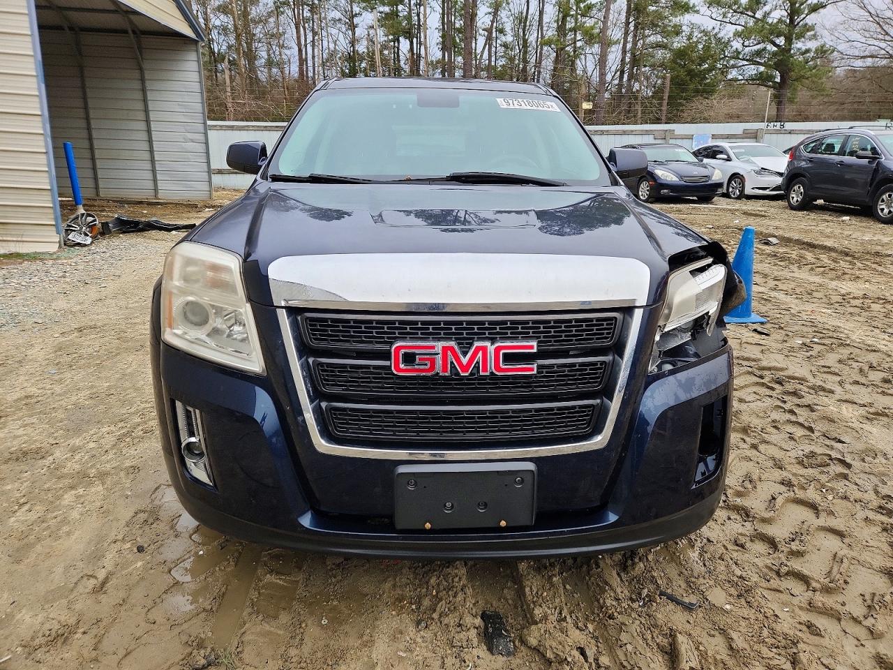 2015 GMC TERRAIN SLE photo 5