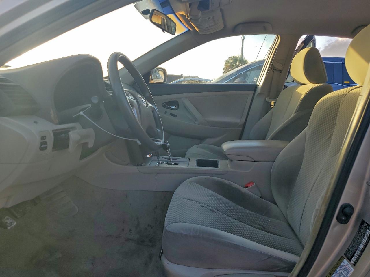 2007 TOYOTA CAMRY CE photo 19