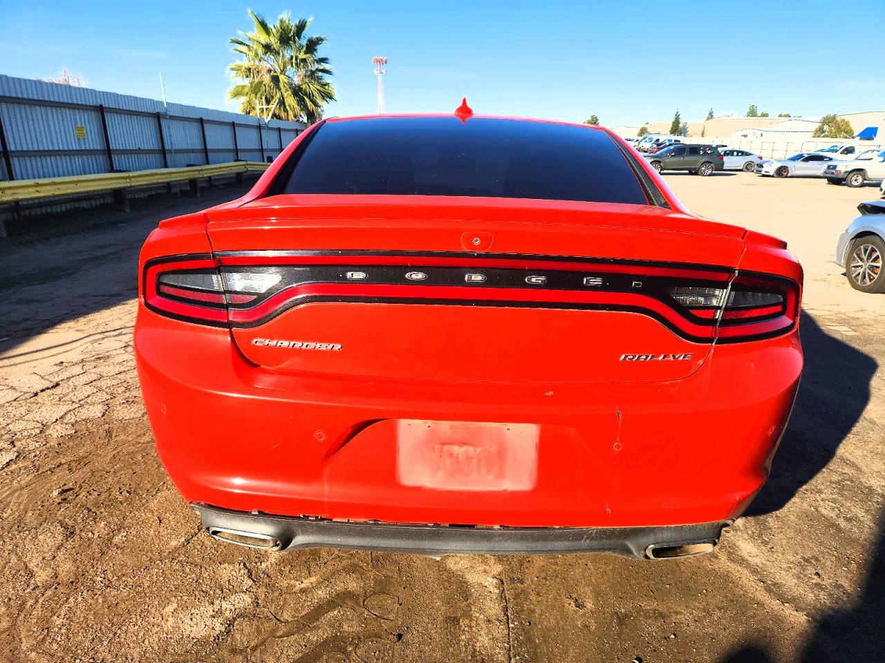 2016 DODGE CHARGER SXT photo 16