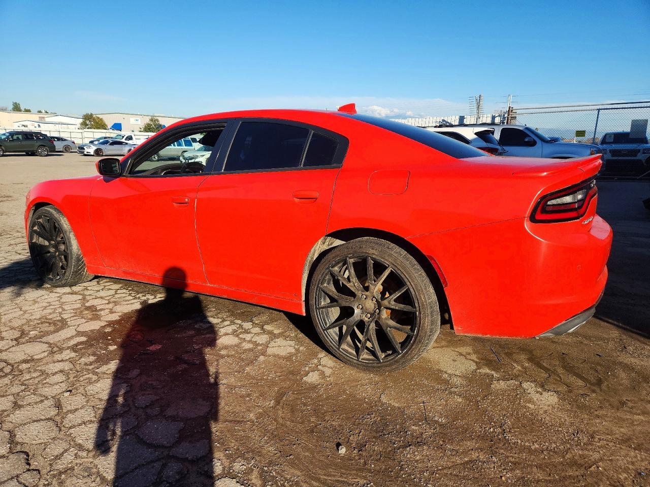 2016 DODGE CHARGER SXT photo 4