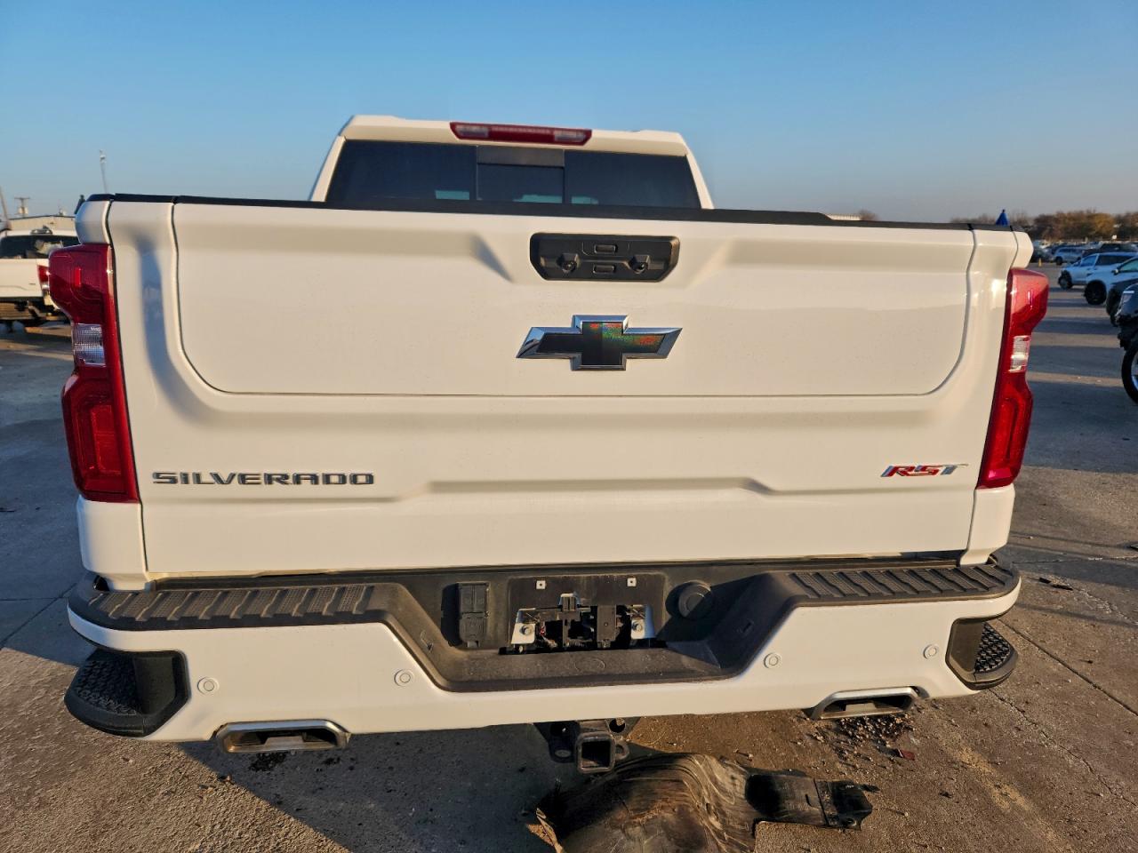 2025 CHEVROLET SILVERADO K1500 RST photo 6