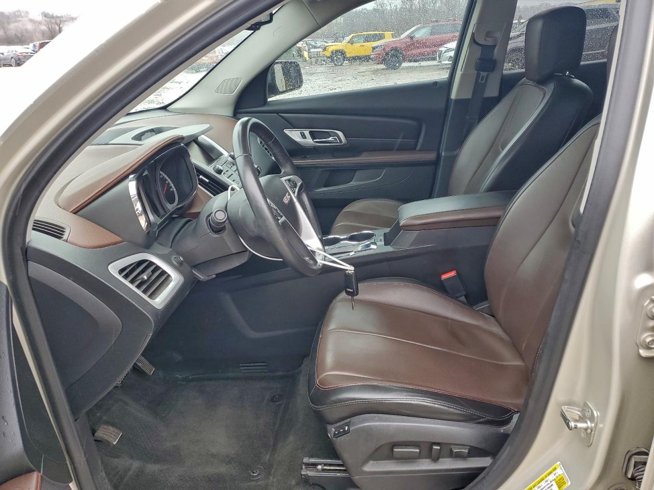 2015 GMC TERRAIN SLT photo 7