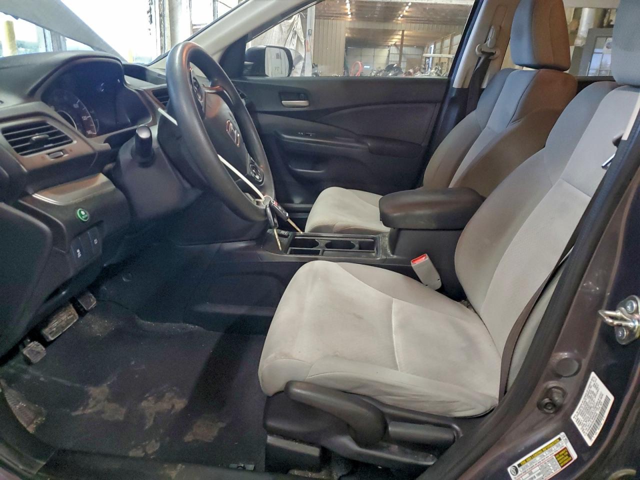 2016 HONDA CR-V LX photo 7