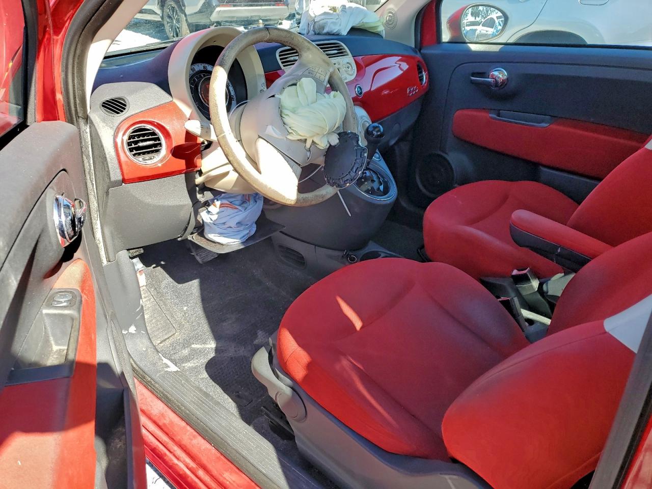 2013 FIAT 500 POP photo 8