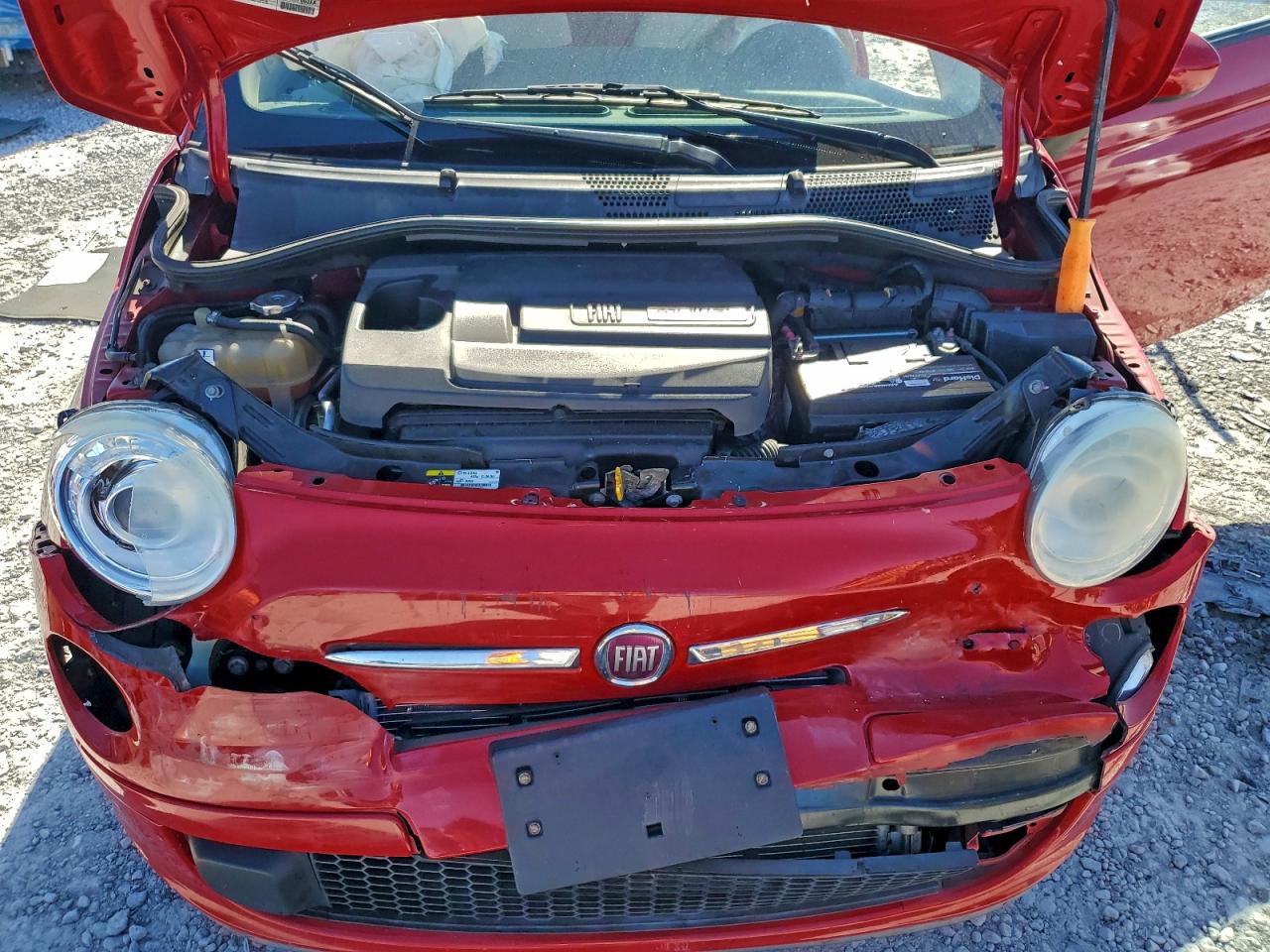 2013 FIAT 500 POP photo 11