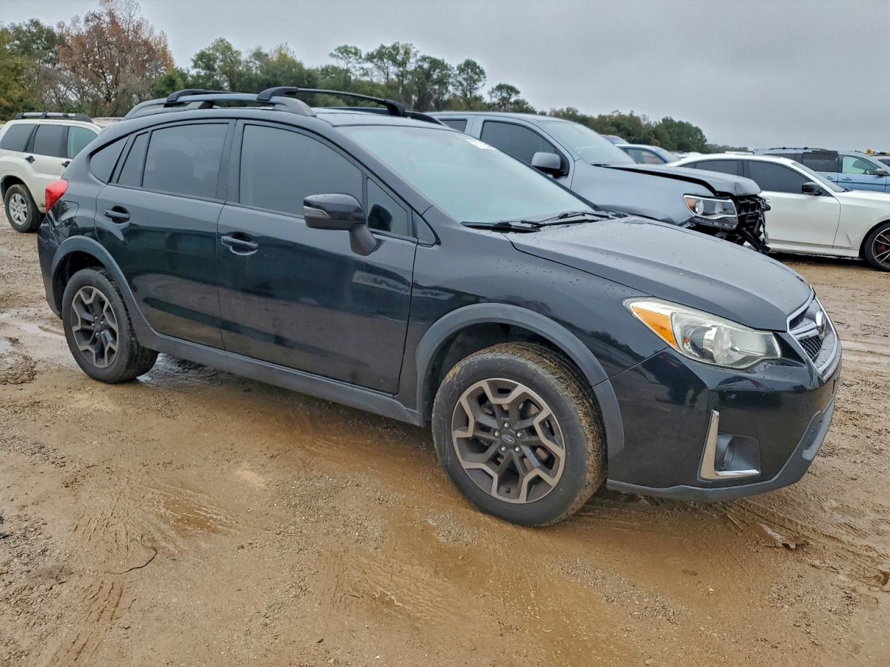 2017 SUBARU CROSSTREK LIMITED photo 4