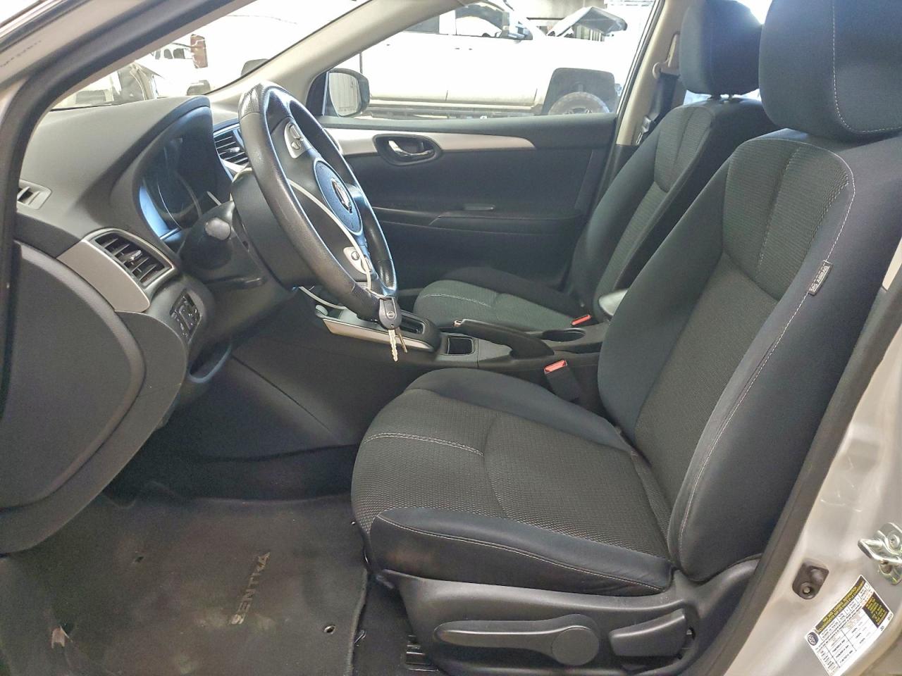2018 NISSAN SENTRA S photo 13