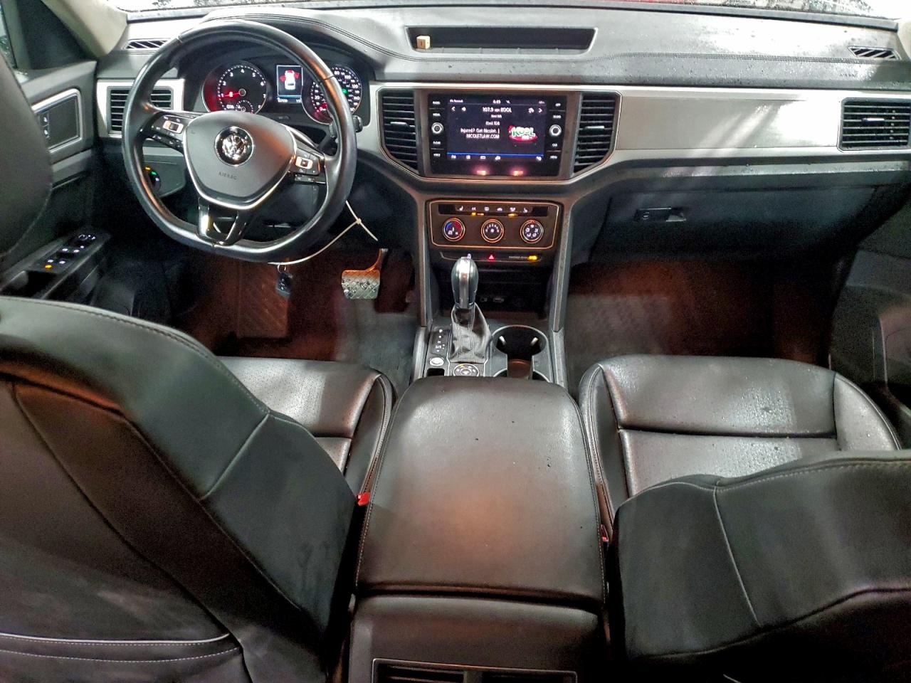 2018 VOLKSWAGEN ATLAS SE photo 8