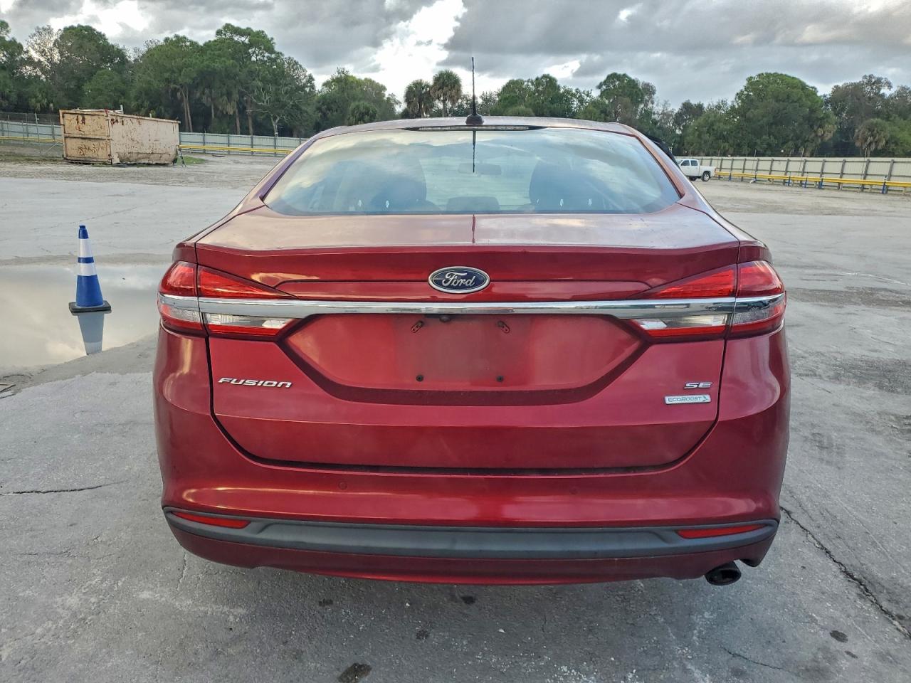 2018 FORD FUSION SE photo 6