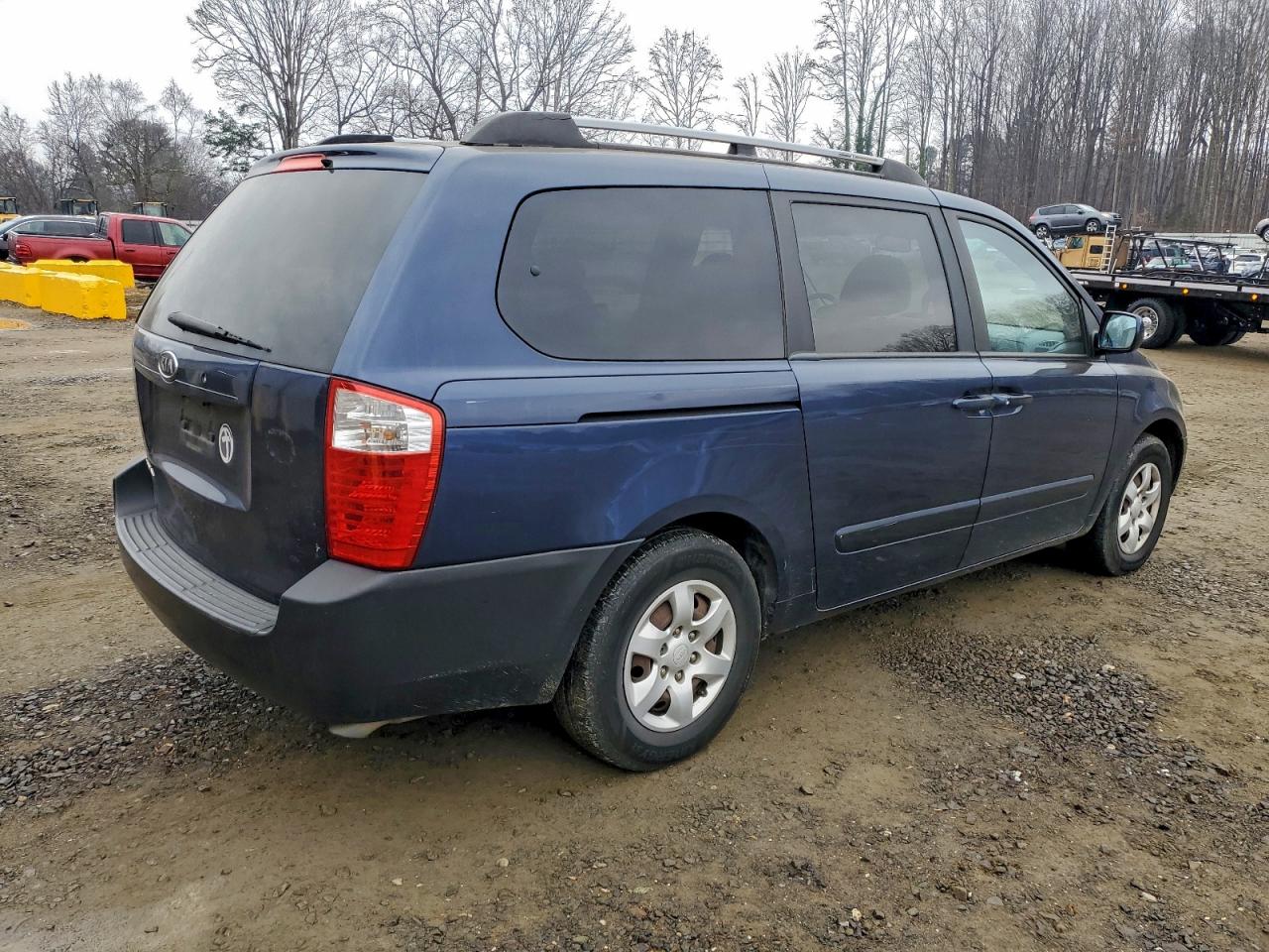 2006 KIA SEDONA EX photo 3