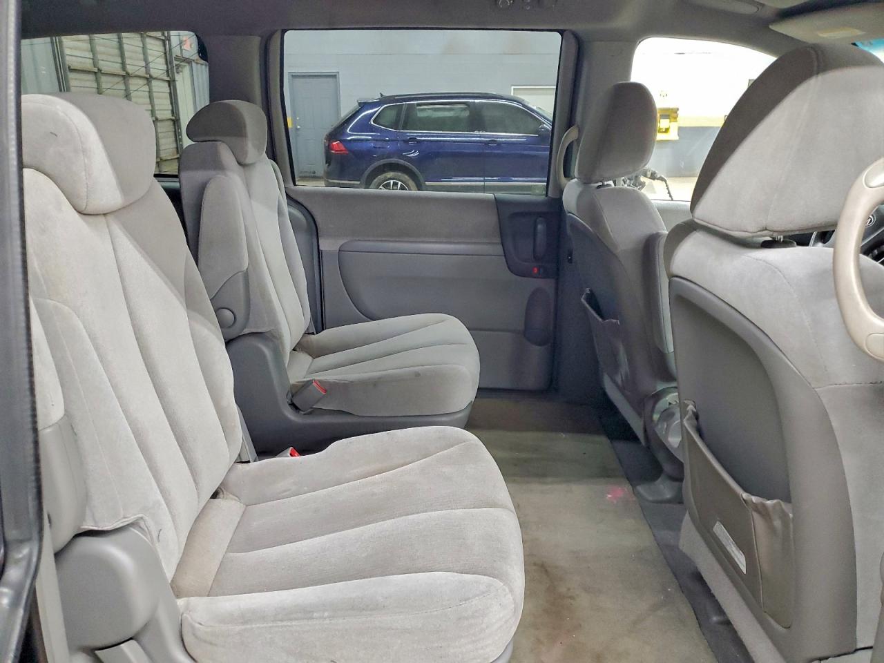 2006 KIA SEDONA EX photo 11