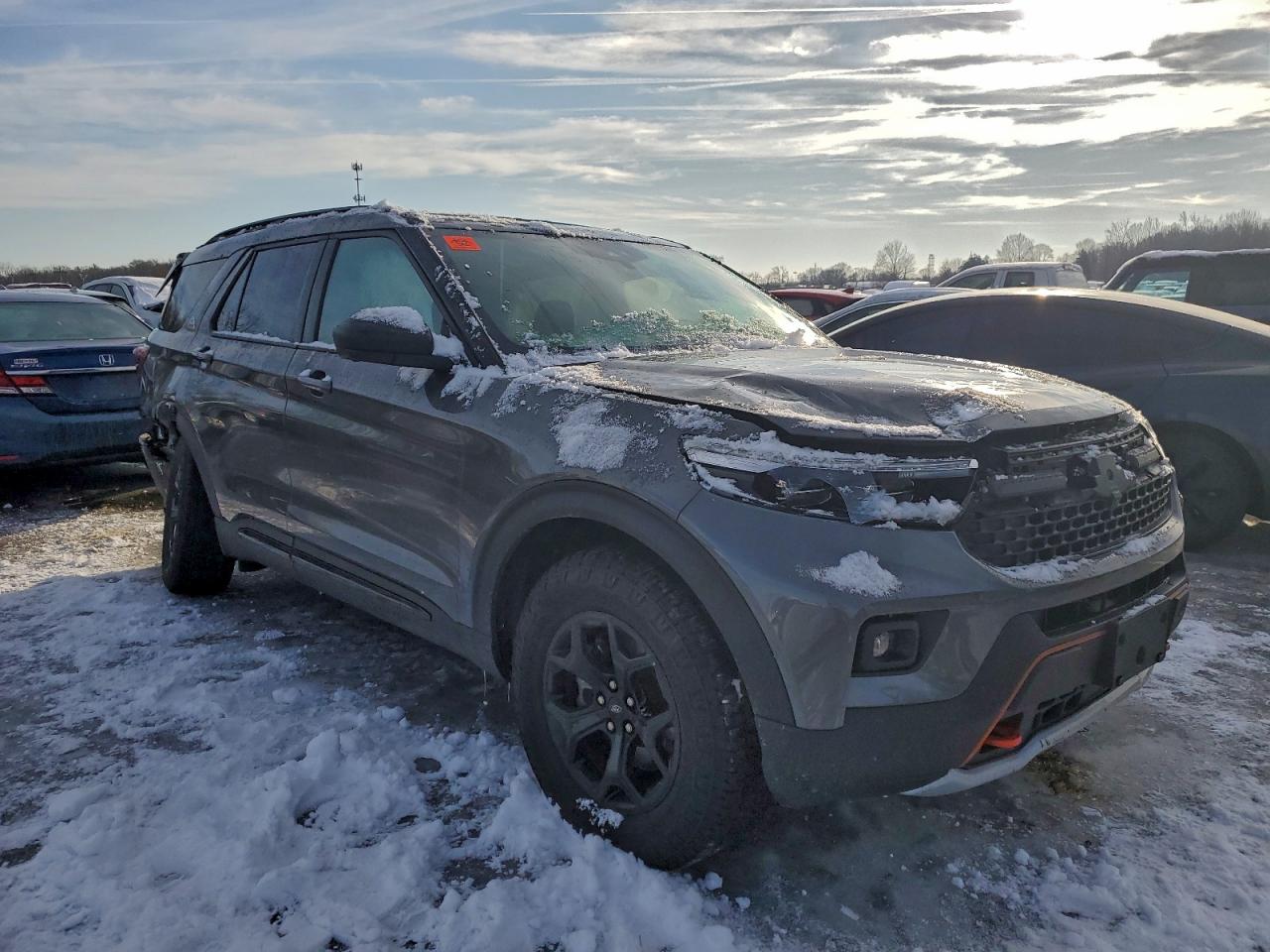 2023 FORD EXPLORER TIMBERLINE photo 4