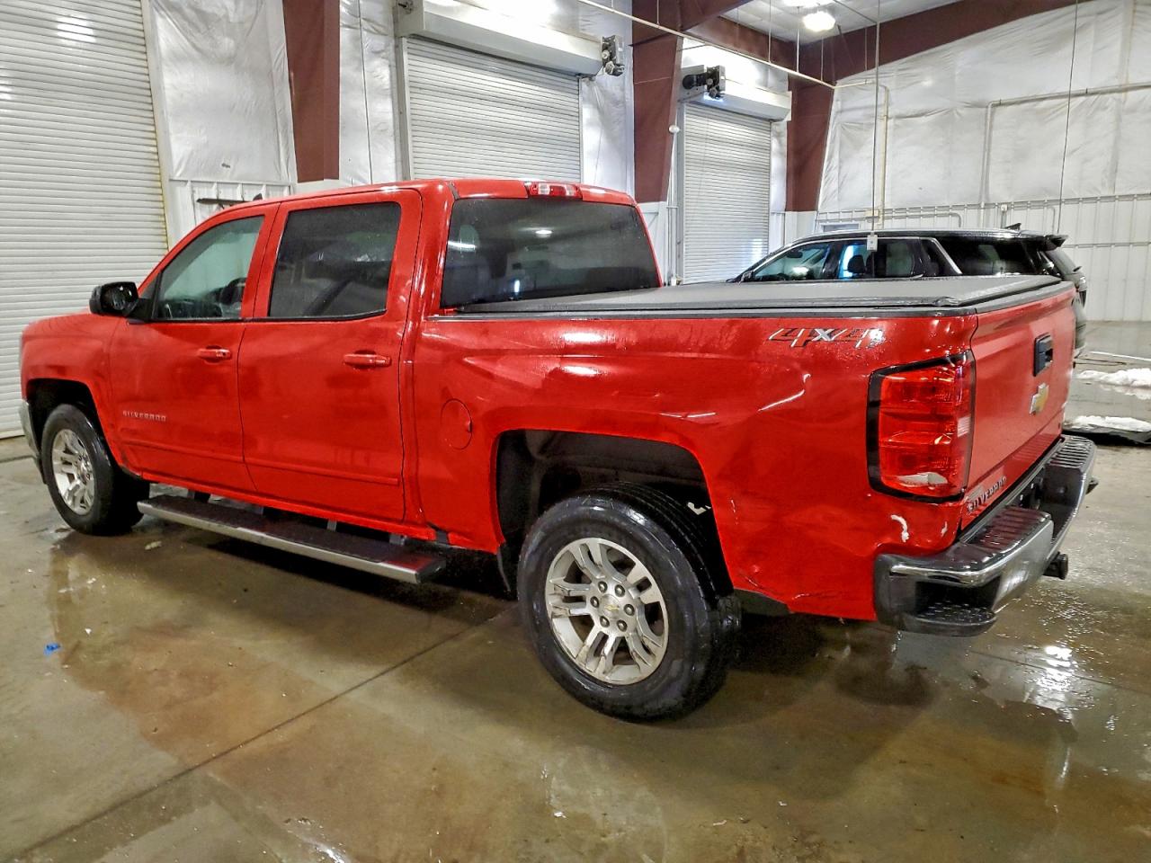 2018 CHEVROLET SILVERADO K1500 LT photo 2