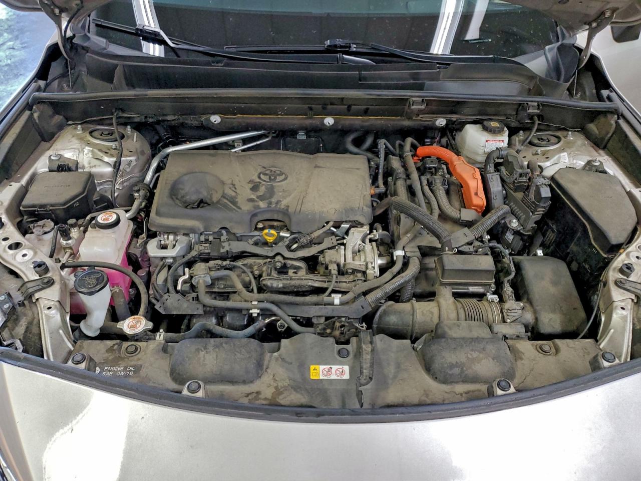 2021 TOYOTA VENZA LE photo 12