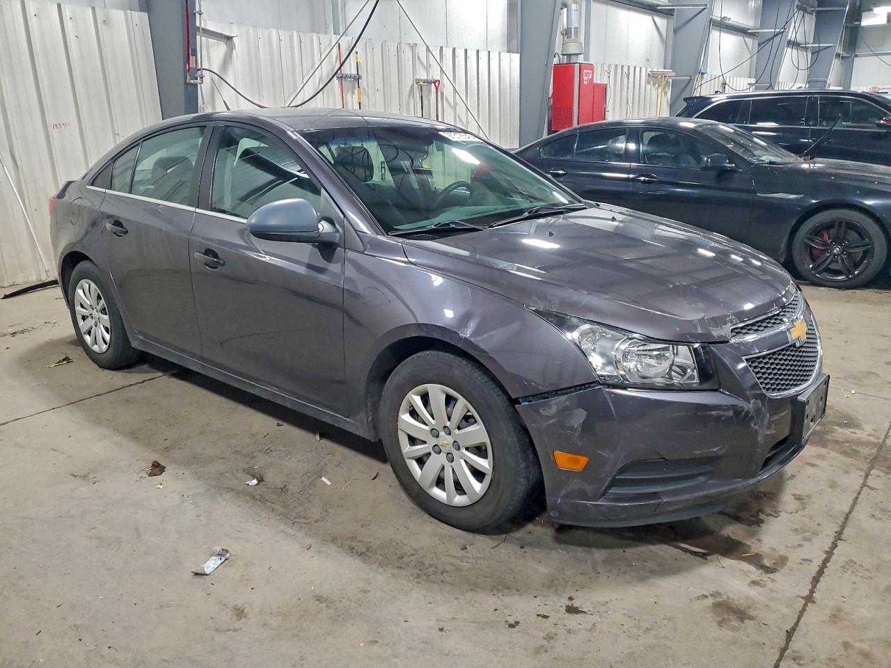 2011 CHEVROLET CRUZE LT photo 4