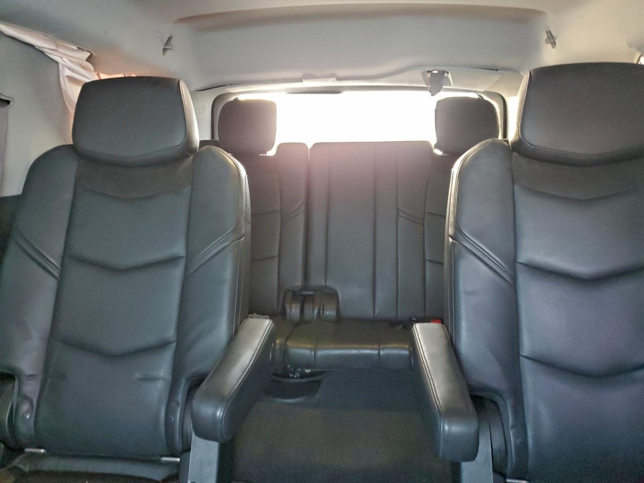 2015 CADILLAC ESCALADE PREMIUM photo 10