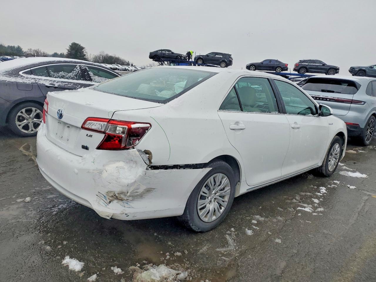 2014 TOYOTA CAMRY HYBRID photo 5