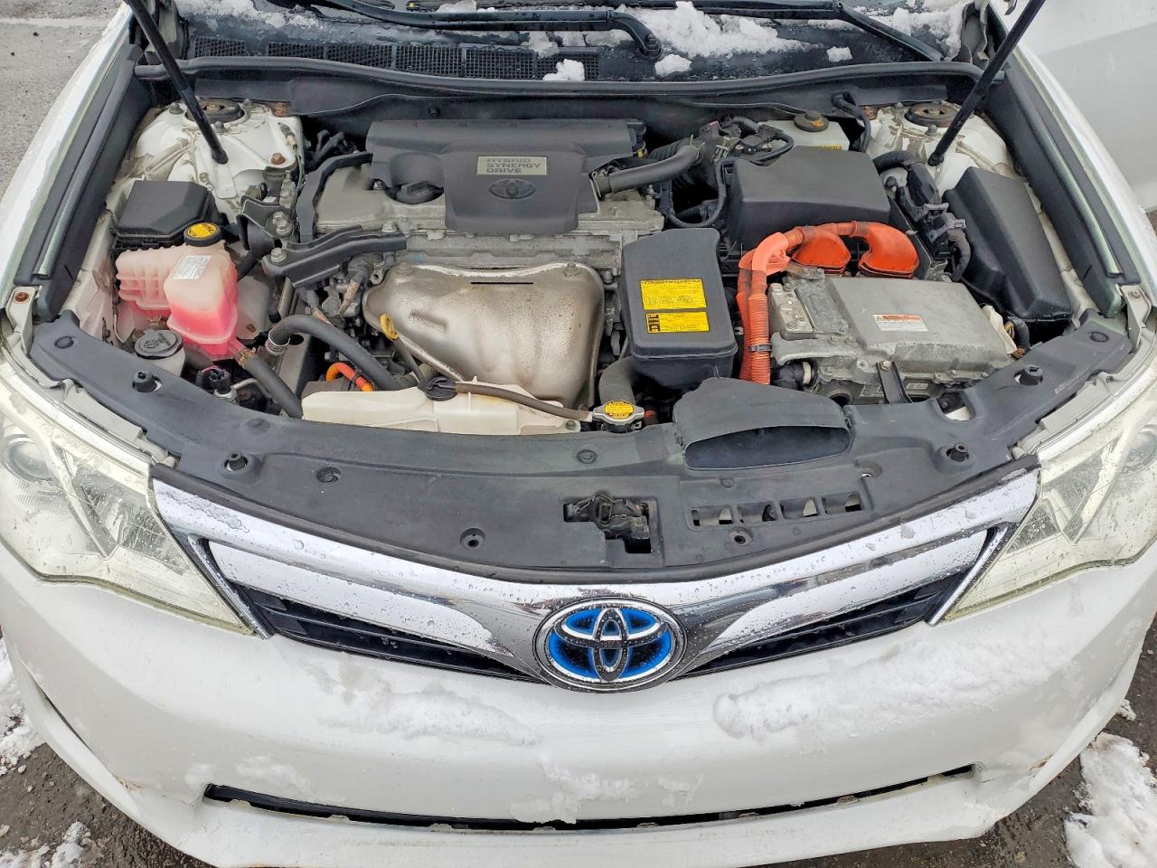 2014 TOYOTA CAMRY HYBRID photo 21