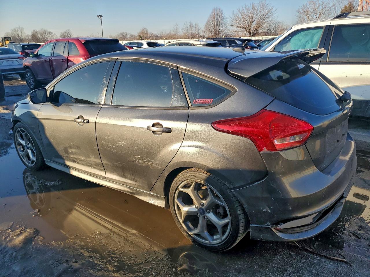 2017 FORD FOCUS ST photo 3