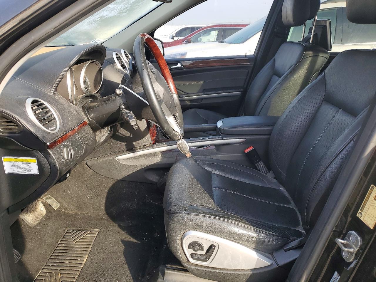2011 MERCEDES-BENZ GL 550 4MATIC photo 13