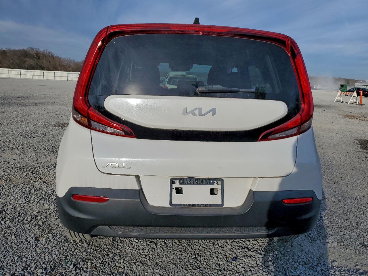 2022 KIA SOUL LX photo 11