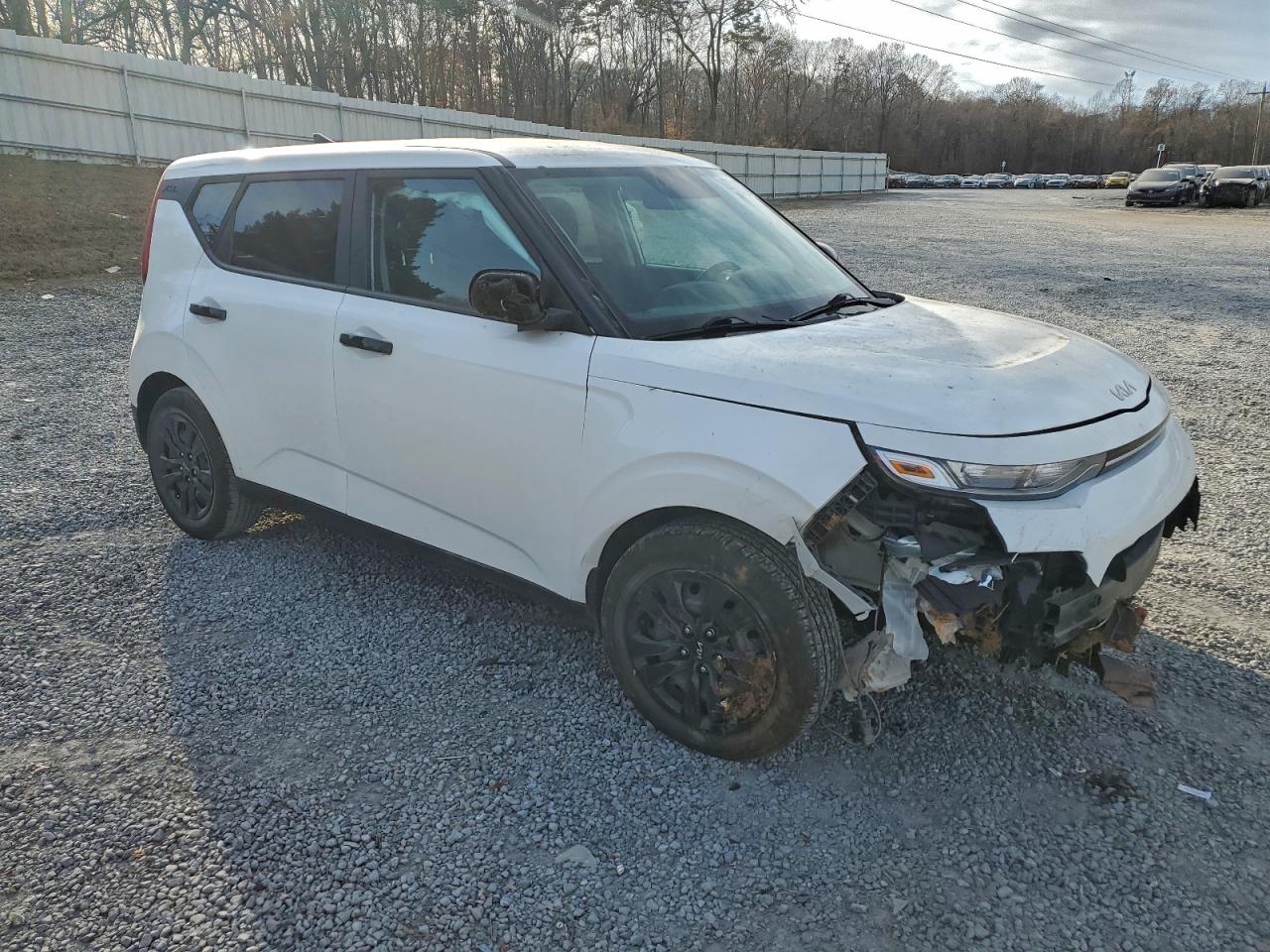 2022 KIA SOUL LX photo 7