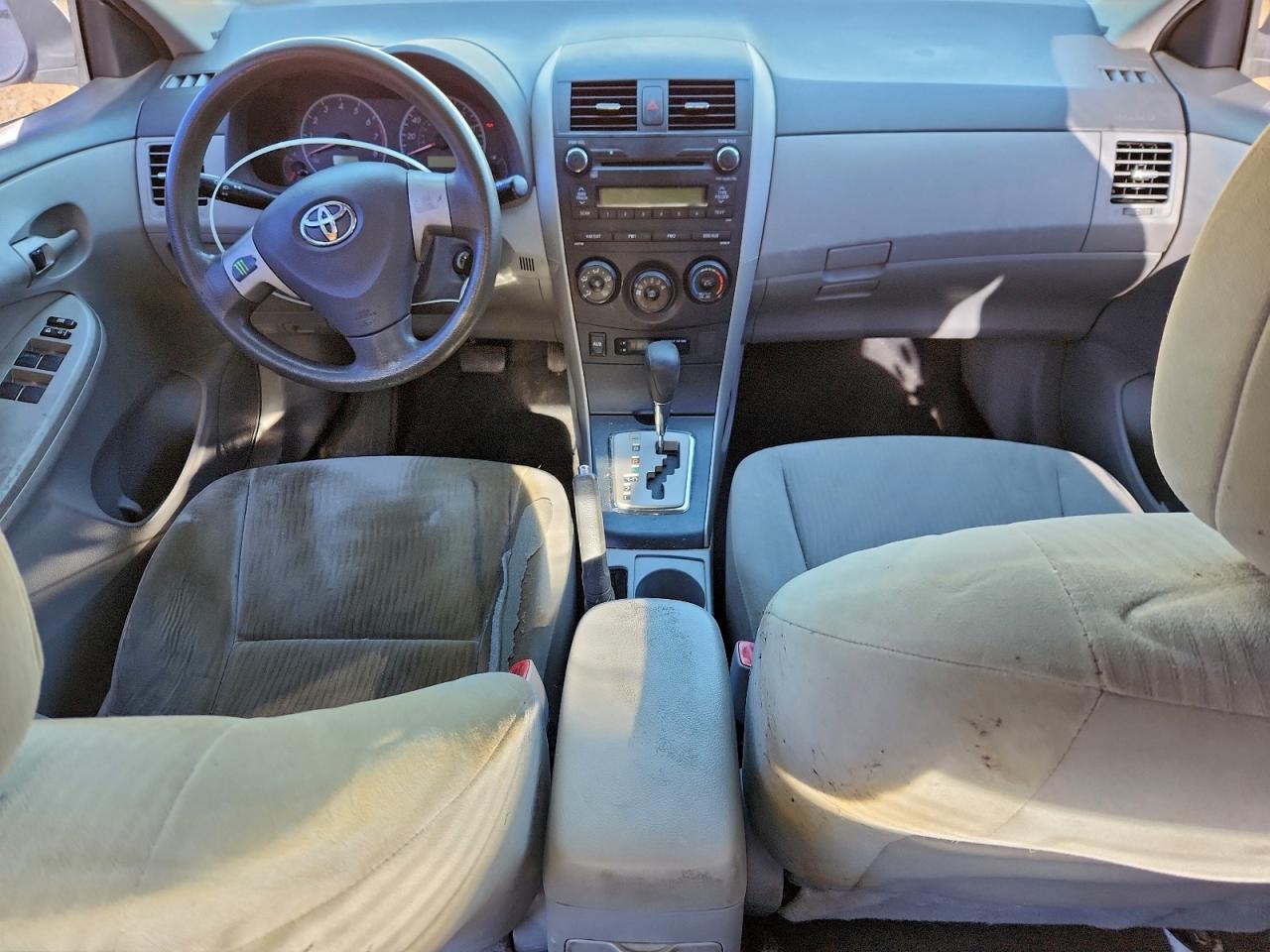 2010 TOYOTA COROLLA BASE photo 15