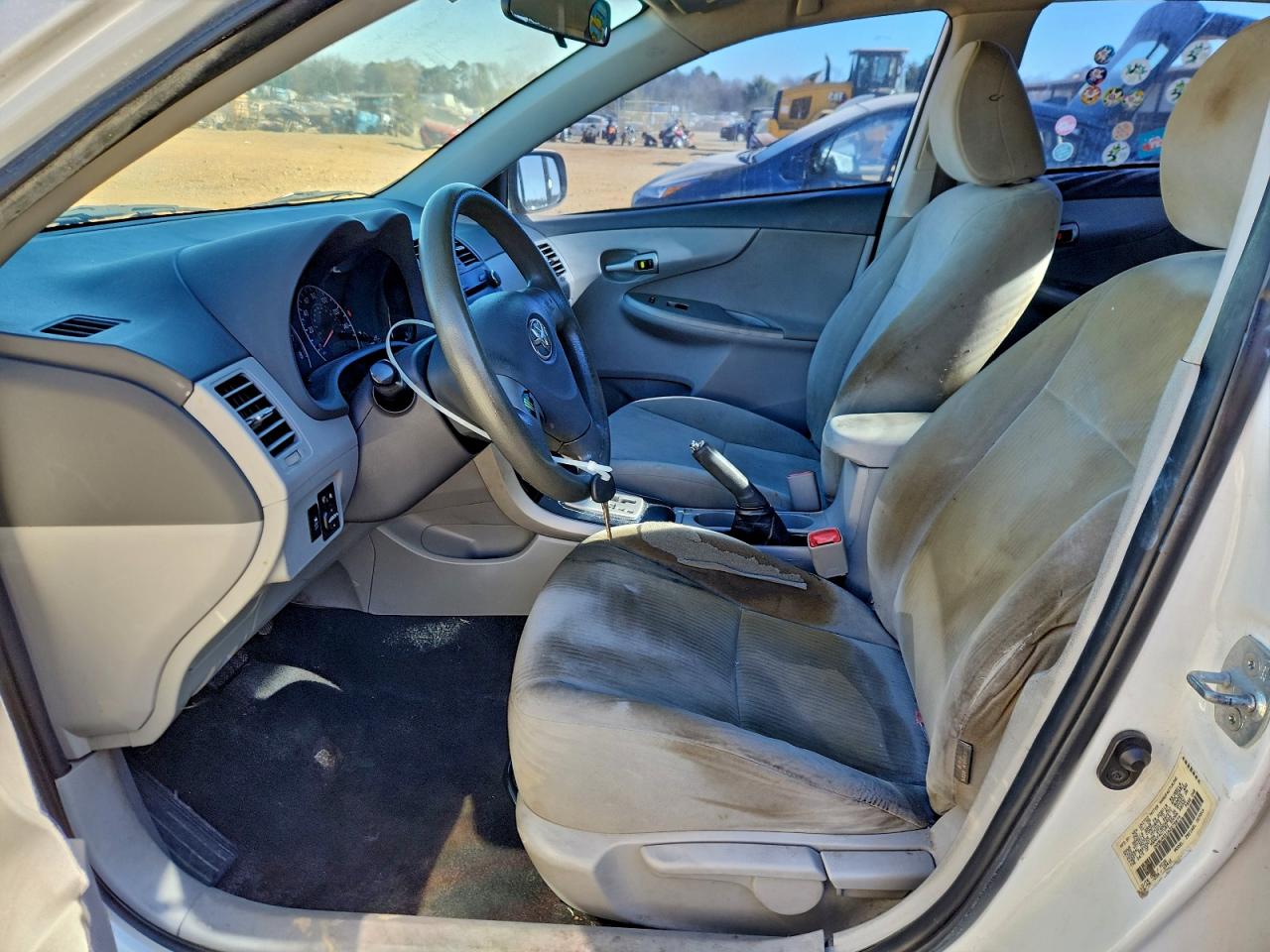 2010 TOYOTA COROLLA BASE photo 13