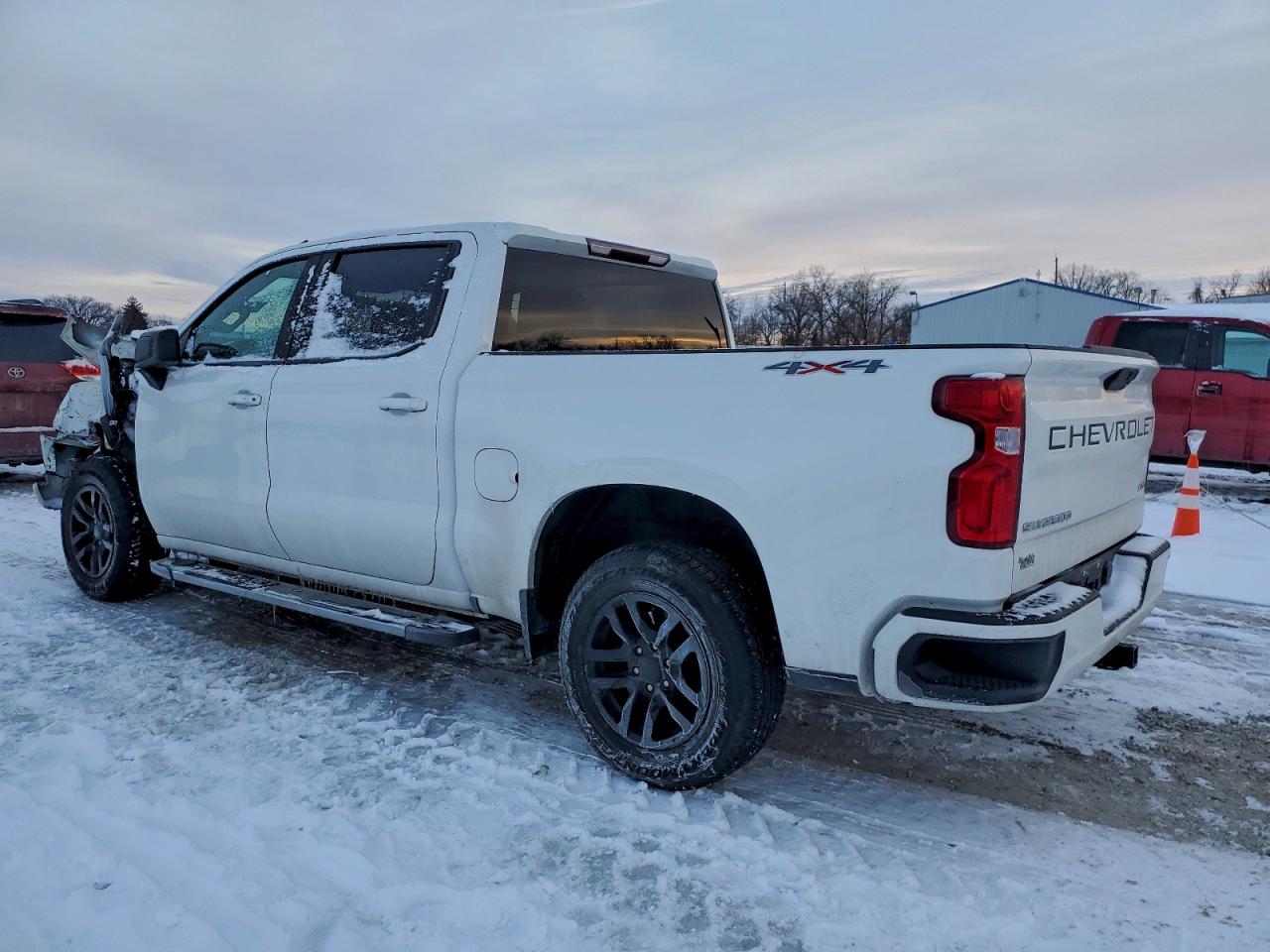 2020 CHEVROLET SILVERADO K1500 RST photo 3