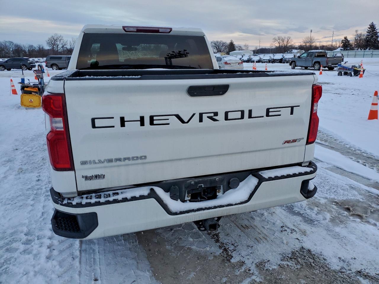 2020 CHEVROLET SILVERADO K1500 RST photo 11