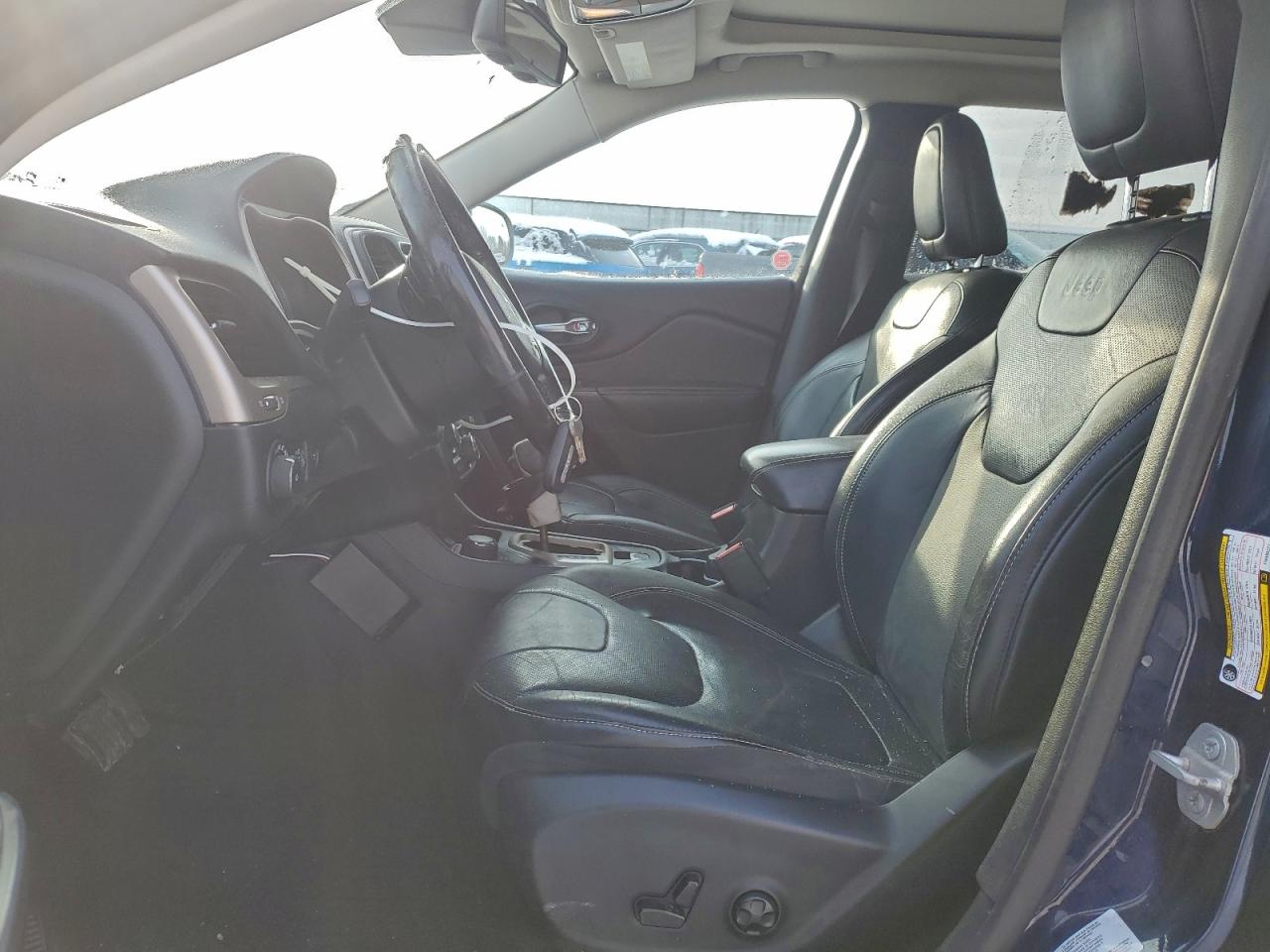 2015 JEEP CHEROKEE LIMITED photo 12